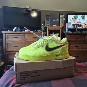 Off White Air Force One Volt Size 10.5